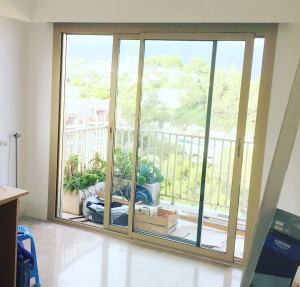 پروفیل بالکنی